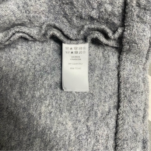 Tahari Women’s Gray M Wool Viscose Blend Open Front Cardigan Vest in EUC - Picture 10 of 12